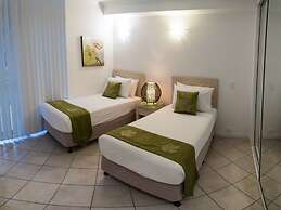 Oasis 4 at Palm Cove