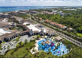 Unique by Lopesan Costa Bávaro - All Inclusive