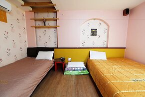Cyber Motel