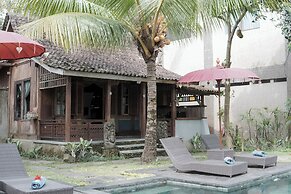 Antique Sentana Villa Ubud