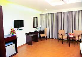 Triguna Clarks Inn