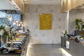 JK Blossom Hotel