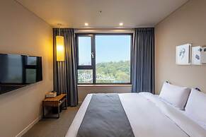 JK Blossom Hotel