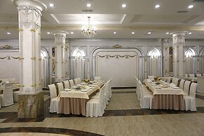 Ritsa Hall Hotel