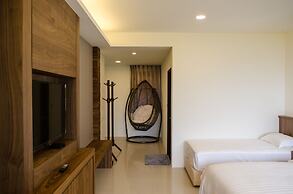 Hola sea view B&B