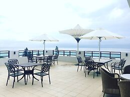 Hola sea view B&B