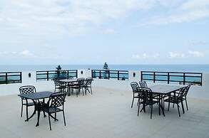 Hola sea view B&B