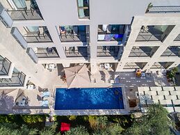Hotel Eleven