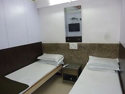 Yadgar Guest House