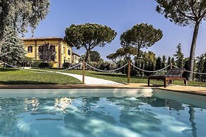 BOMA COUNTRY HOUSE