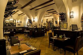 BOMA COUNTRY HOUSE