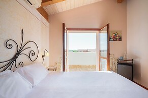 Lola Piccolo Hotel