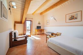 Lola Piccolo Hotel