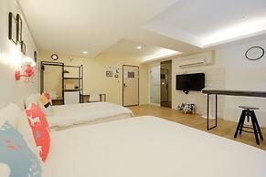 Color Fun Inn