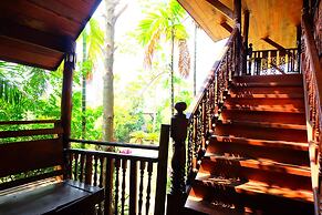 Khunchay House