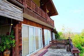 Khunchay House