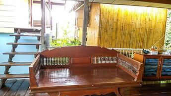 Cast Away  Homestay