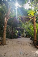 Casa Umoja Guesthouse
