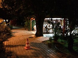 Yildiz Pension Bungalows