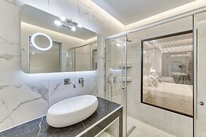 Mandala Seafront Suites