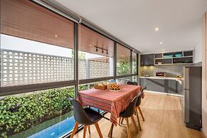 Sanayen Villa & Residences