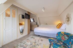LOT Hotel