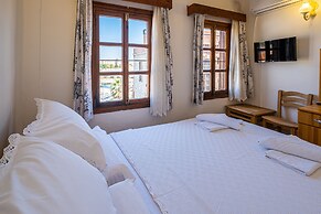 Bozcaada Lara Hotel