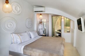 Athina Aperto Suites