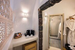 Athina Aperto Suites