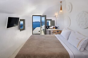 Athina Aperto Suites