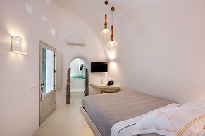 Athina Aperto Suites