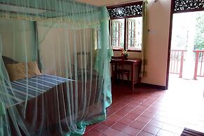 Manel Guesthouse
