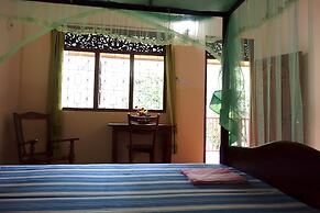 Manel Guesthouse