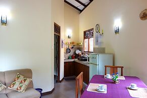 Manel Guesthouse