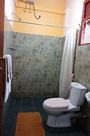 Manel Guesthouse