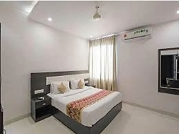 Hotel Anchal Villa By YB Hotels