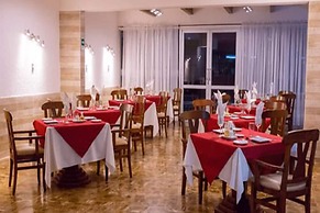 Hotel Amaru