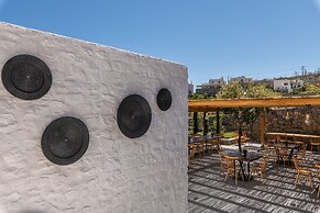 Artemoula's Studios