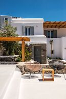 Artemoula's Studios