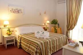 Hotel President