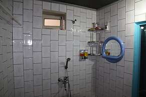 Payraviy Guest House - Hostel