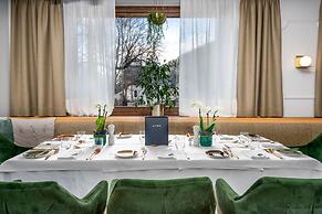 A.nett hotel