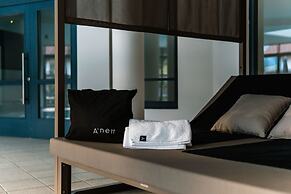 A.nett hotel
