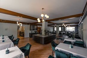 A.nett hotel