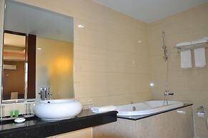 Kololo Courts Hotel & Restaurant