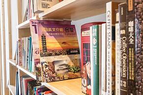 World Inn - Hostel