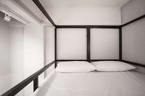 World Inn - Hostel