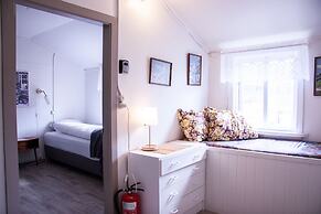 Fossardalur Guesthouse - Hostel