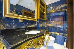 Reis Royal Hotel