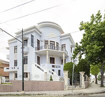 Penedo da Saudade Suites & Hostel